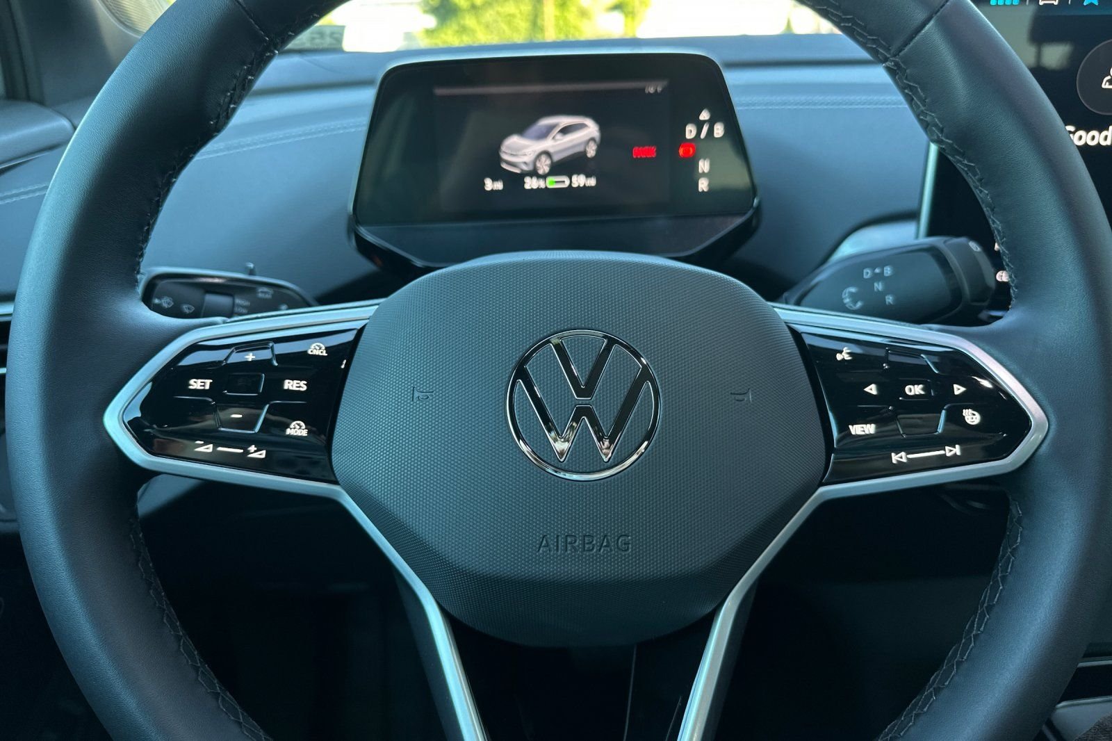 New 2026 Silver Mist Metallic Volkswagen Pro S image 24