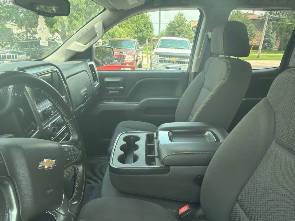 Used 2019 Red Hot Chevrolet LT image 8