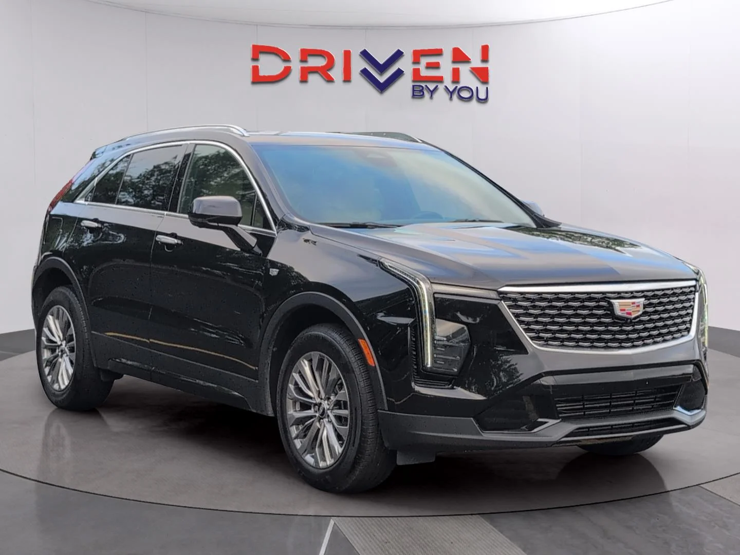 Used 2025 Stellar Black Metallic Cadillac FWD Premium Luxury image 7