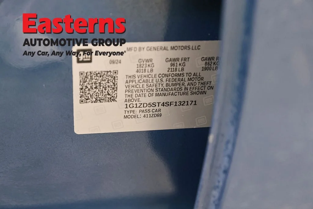Used 2025 Blue Chevrolet LT image 35