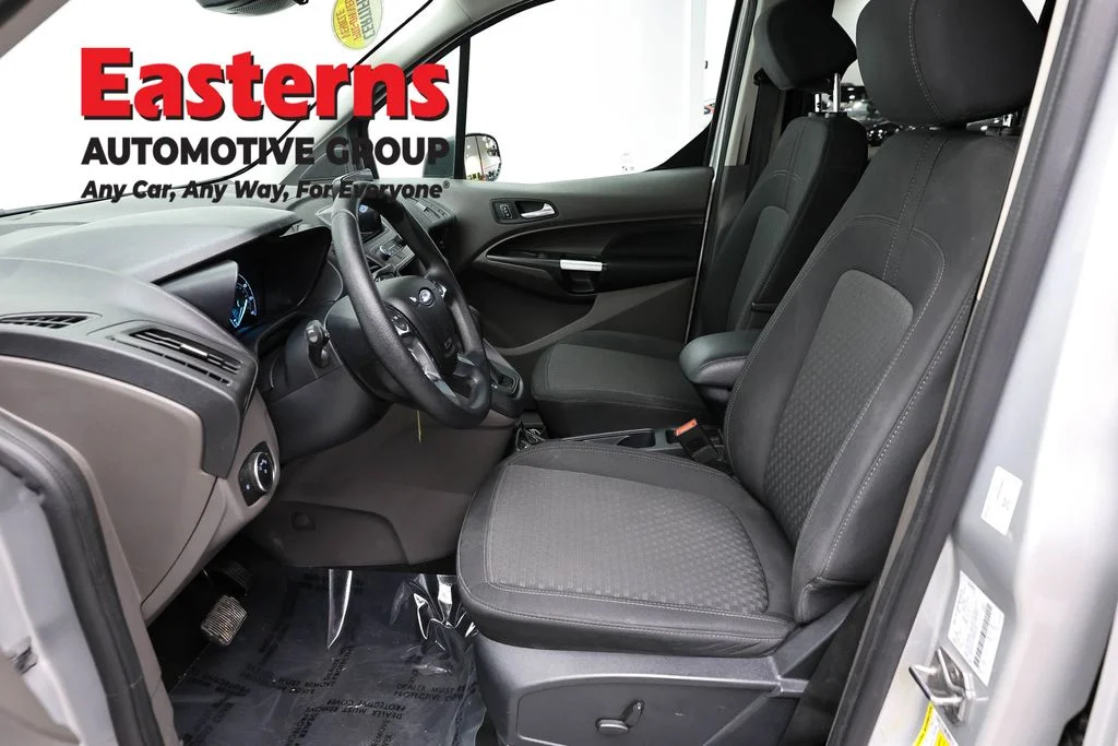 Used 2021 Silver Ford XLT image 14