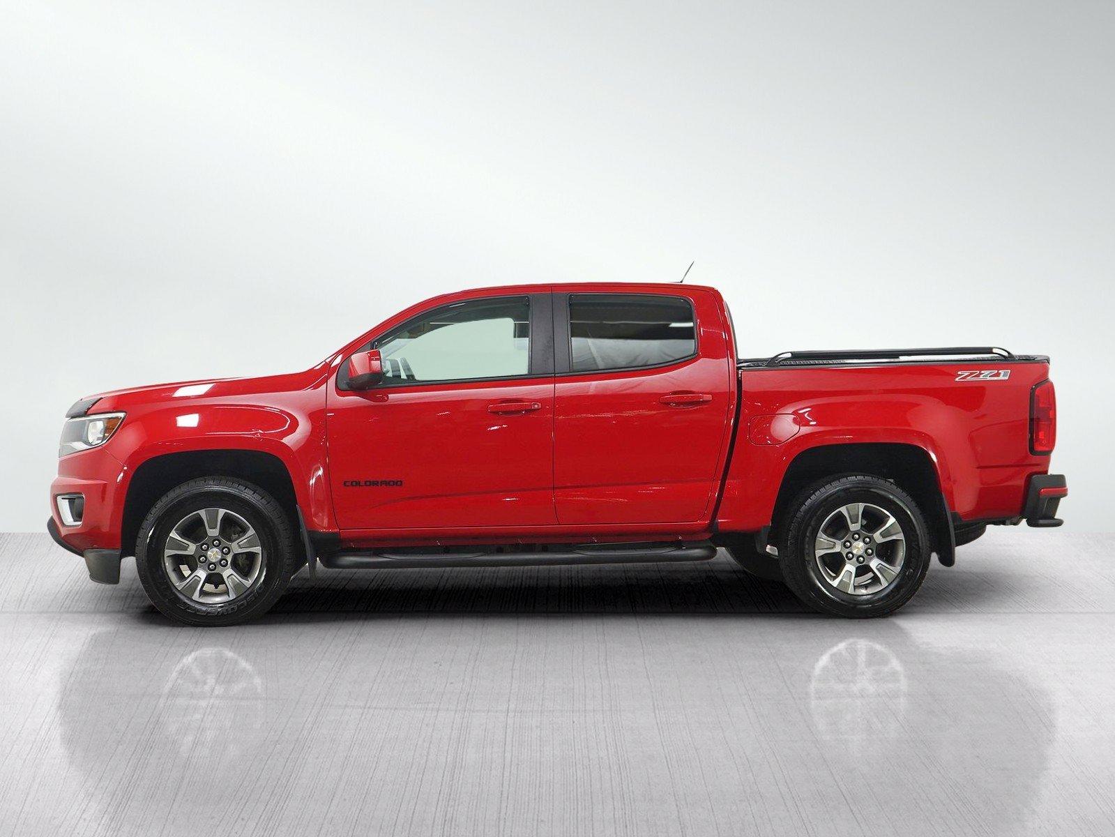 Used 2017 Chevrolet Colorado Z71 with VIN 1GCGTDEN5H1205434 for sale in White Bear Lake, Minnesota