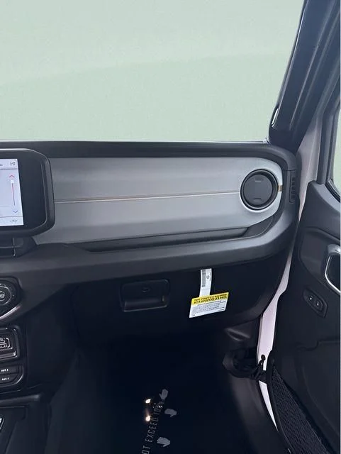 New 2026 Bright White Clearcoat Jeep Sport S image 24