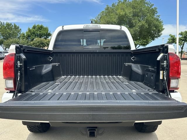 Used 2023 White Toyota SR5 image 31