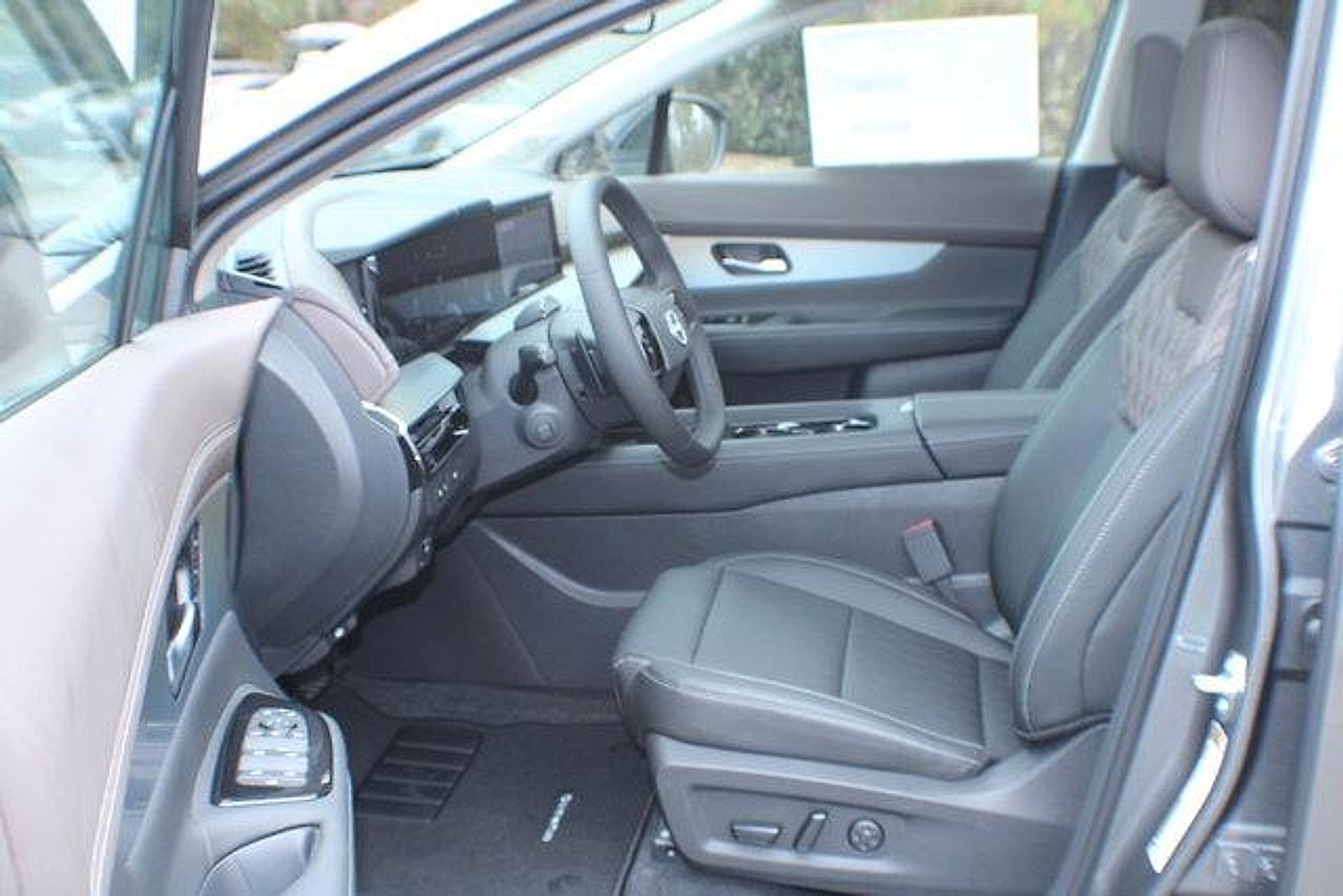 New 2026 Gun Metallic Nissan Platinum image 12