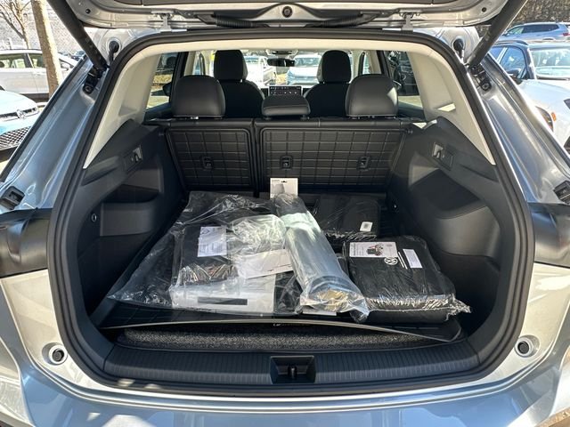 New 2026 Silver Volkswagen 2.0T SE image 18