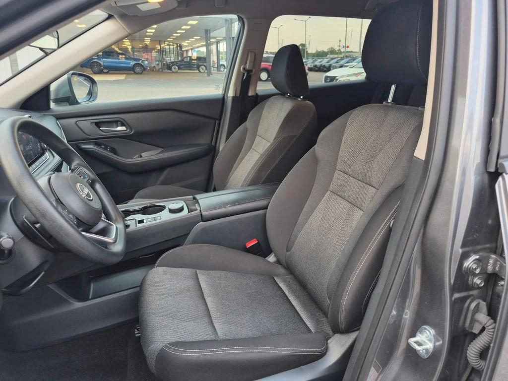 Used 2024 Gun Metallic Nissan SV image 17