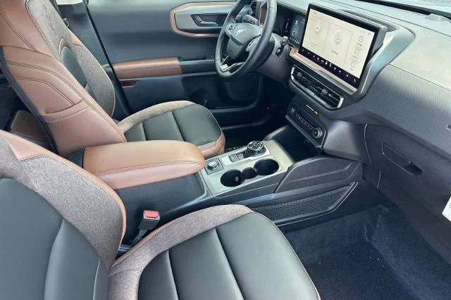 New 2026 Carbonized Gray Metallic Ford Outer Banks® image 36