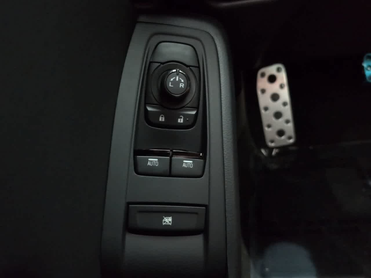 New 2026 Trueno Blue Toyota  Premium AT image 20