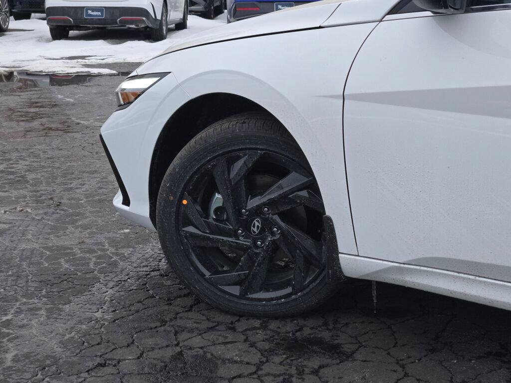 New 2026 White Hyundai SEL Sport image 15