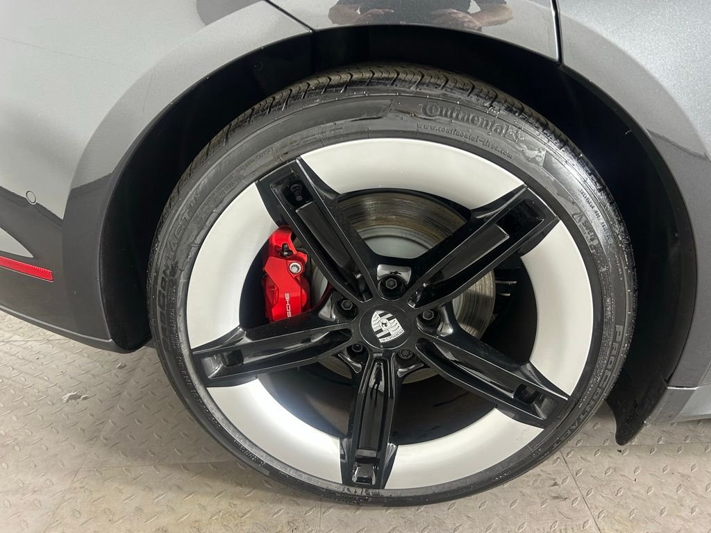 2025 Porsche Taycan S - Photo 14