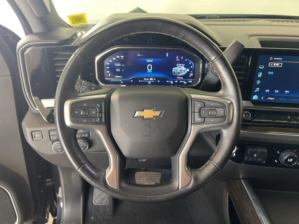 Used 2024 Ash Chevrolet LT image 9