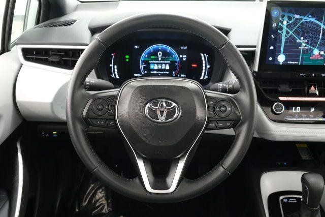 Certified Used 2025 CLASSIC SILVER METALLIC Toyota  image 13