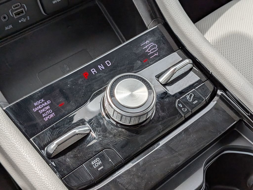 Used 2023 White Jeep Overland image 20