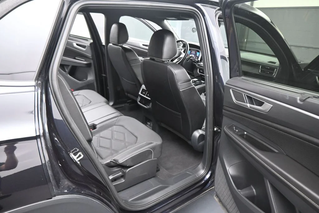Used 2026 Blue Volkswagen 2.0T SE w/Technology image 45