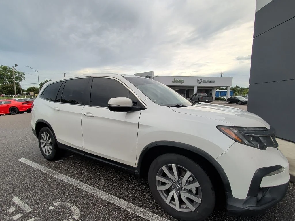 Used 2021 White Honda EX-L image 5