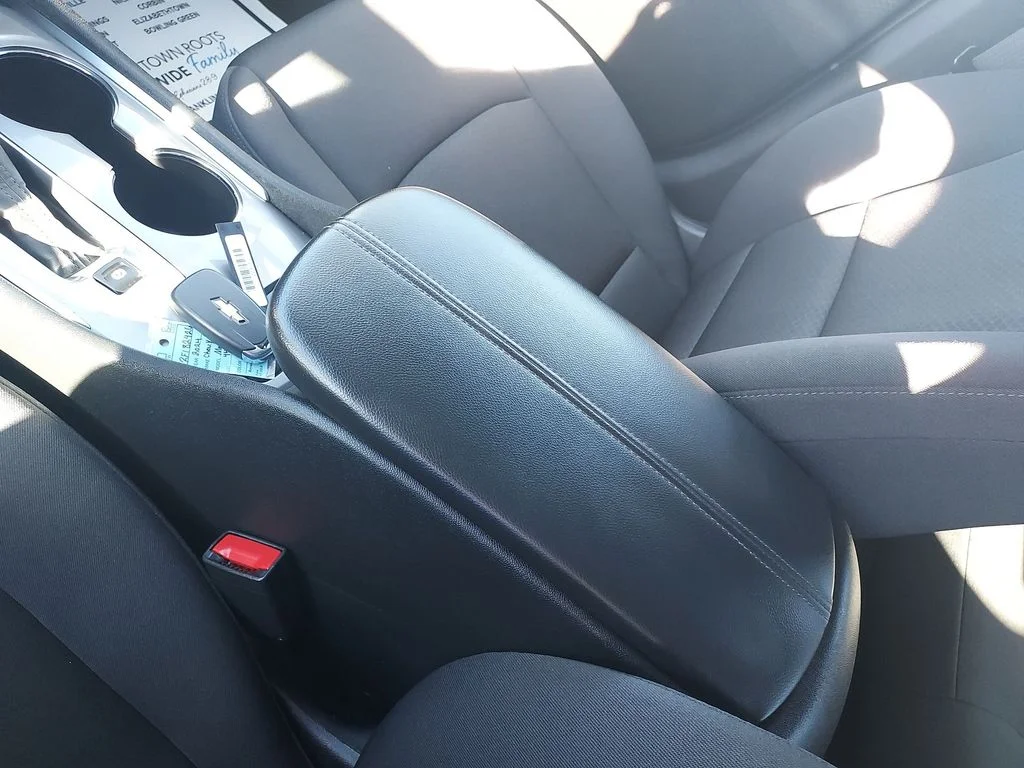 Used 2024 Gray Chevrolet LT image 26