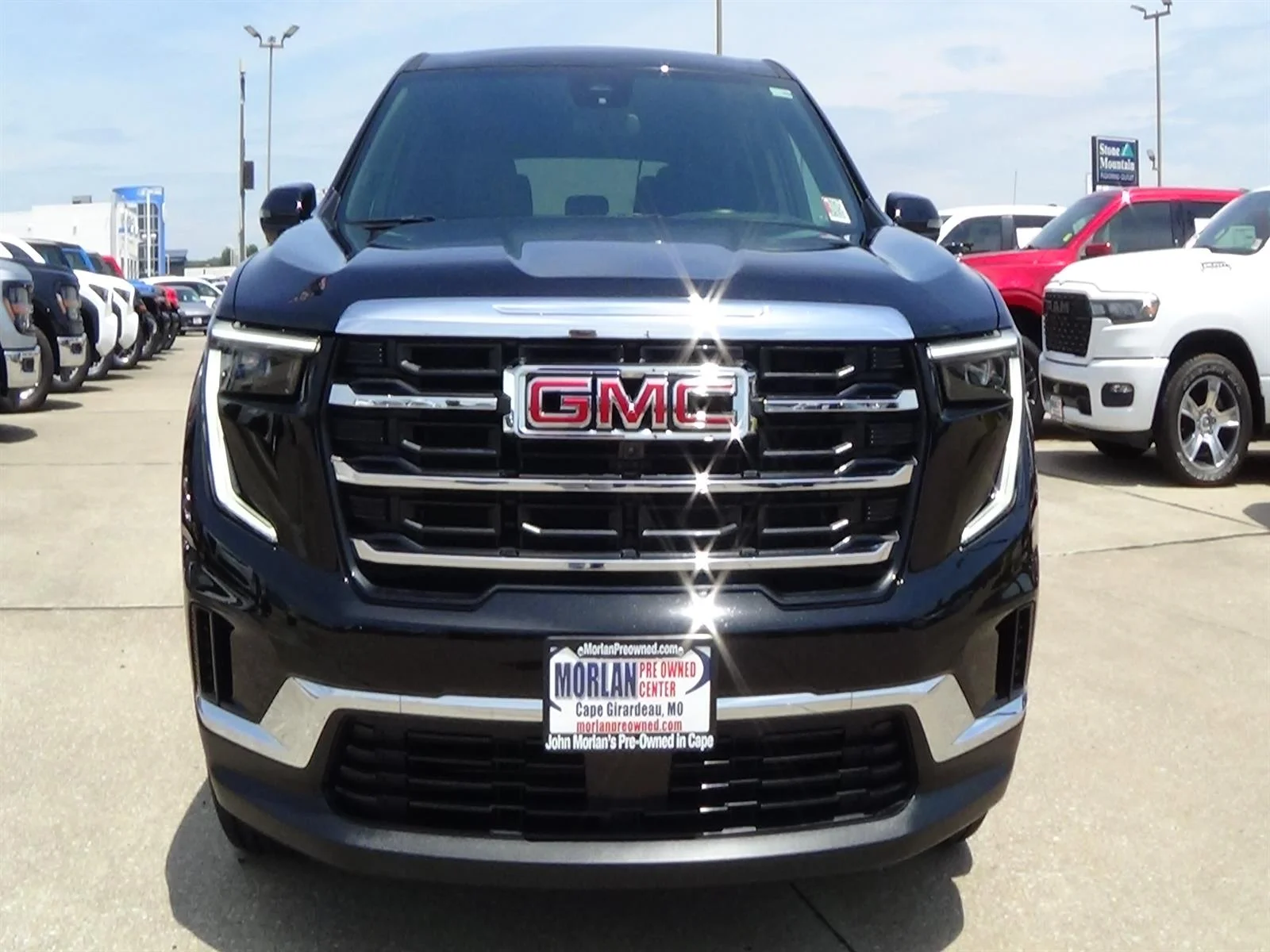 Used 2025 Ebony Twilight Metallic (gb8) GMC Elevation image 3