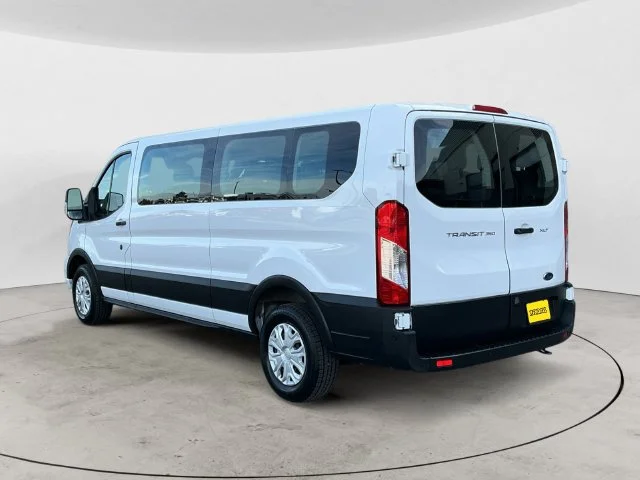 Certified Used 2025 Oxford White Ford XLT image 7
