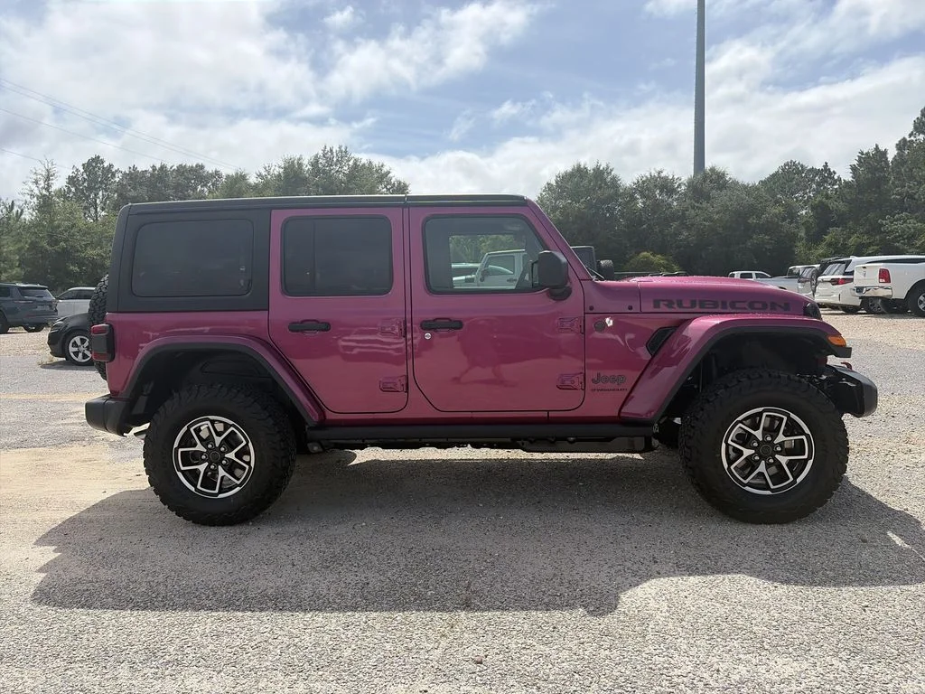 New 2026 Tuscadero Pearlcoat Jeep Rubicon image 7