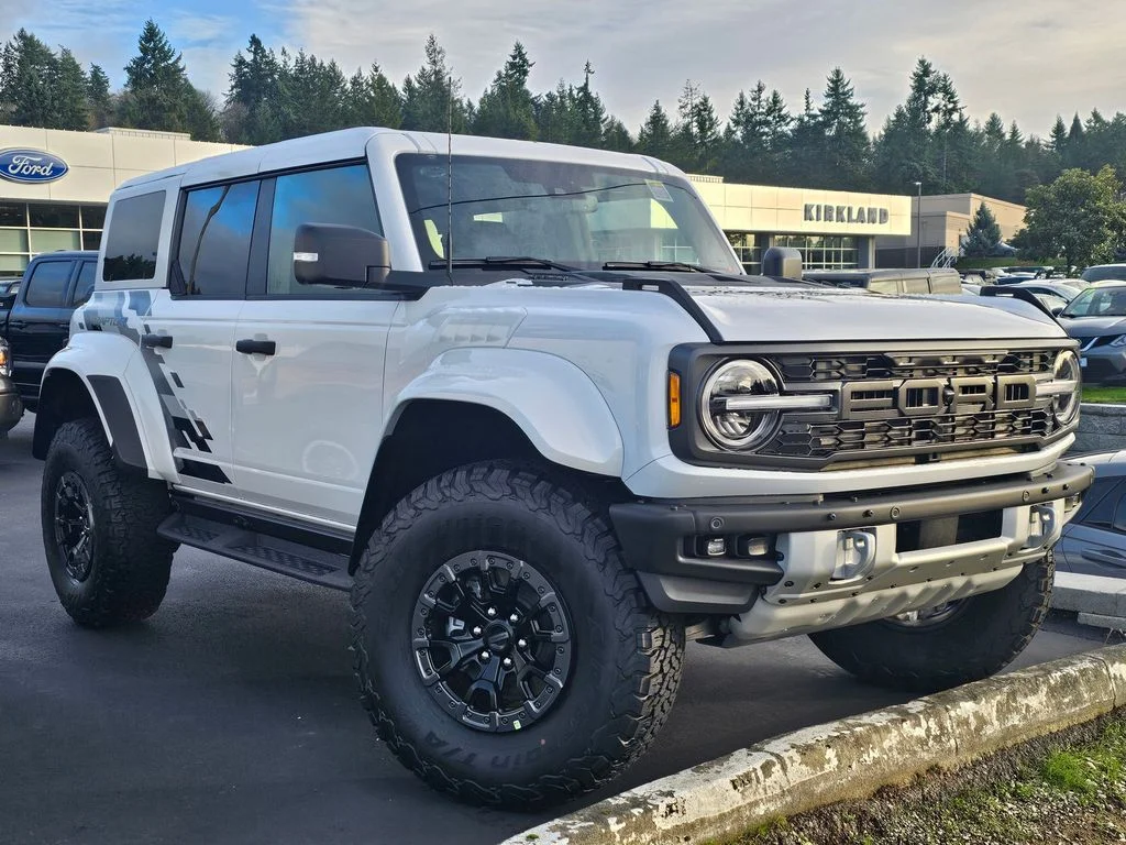 2025 Ford Bronco Raptor 4x4's photo