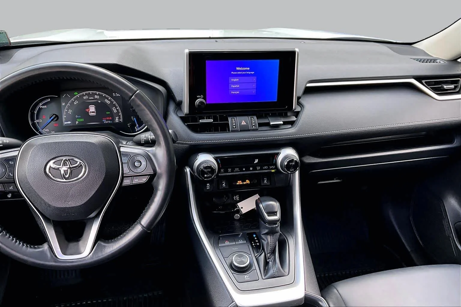 Certified Used 2024 Wind Chill Pearl Toyota Hybrid XLE Premium image 7