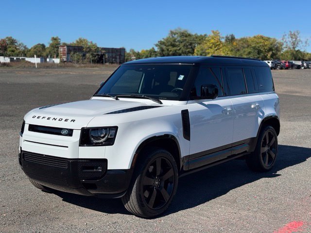 2024 Land Rover Defender 110 X-Dynamic SE