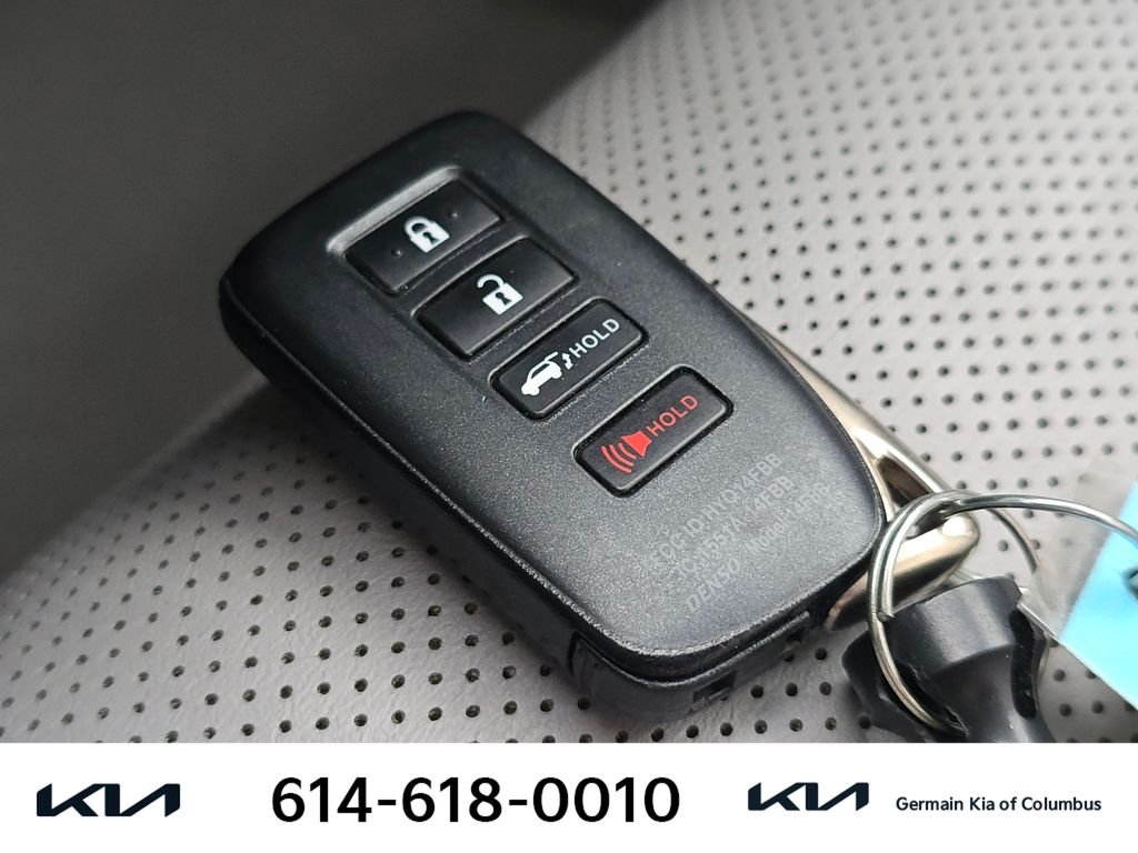 Used 2018  Lexus 350 image 34