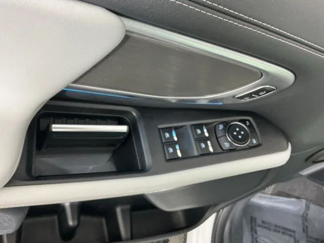 Used 2025 White Ford Platinum image 15