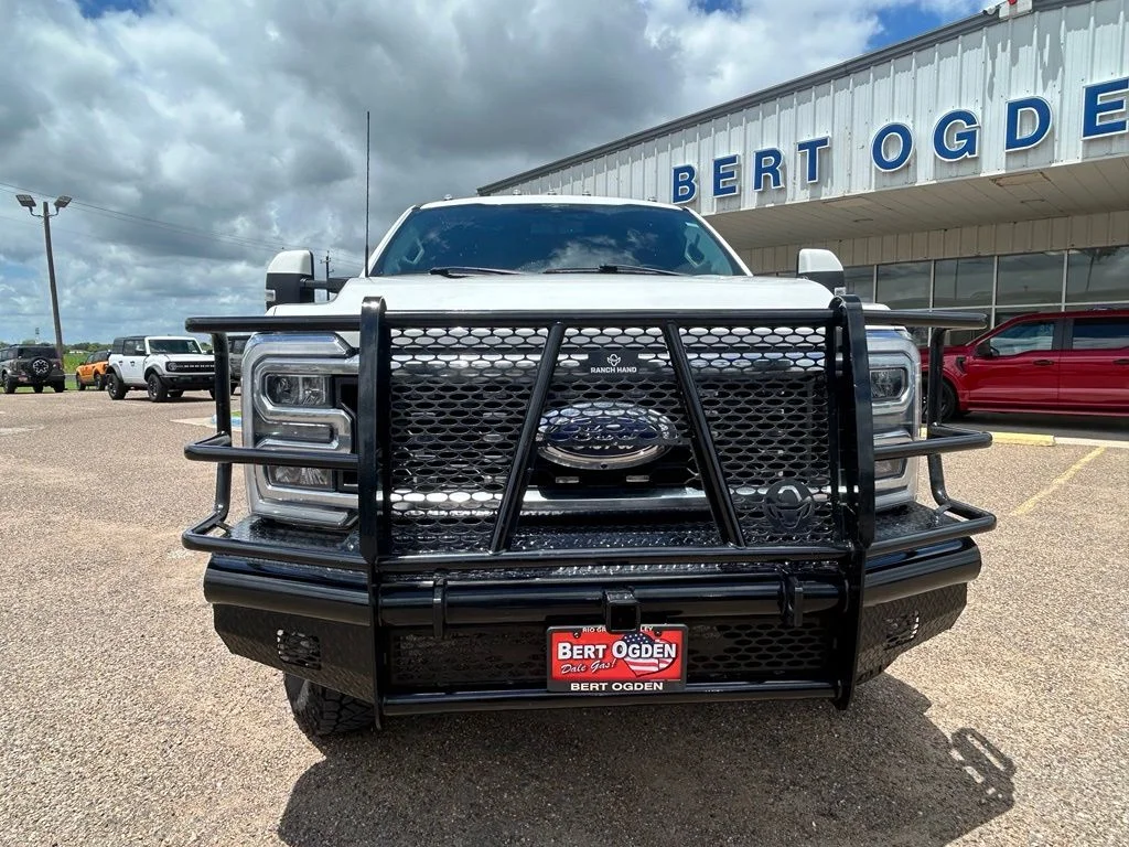 Used 2023 White Ford Lariat image 2