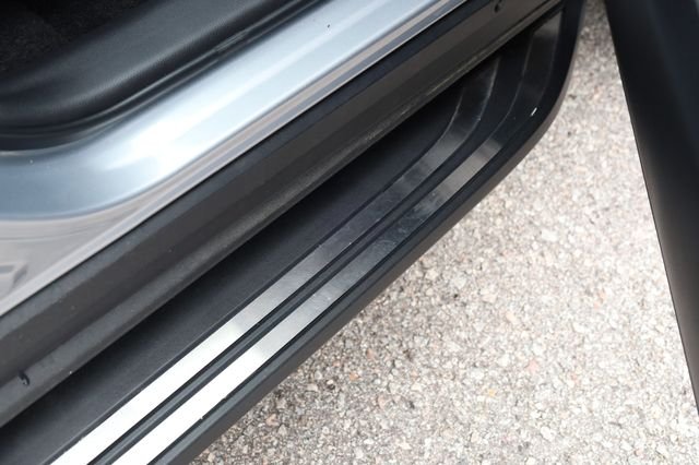 2024 Toyota RAV4 Limited - Photo 15