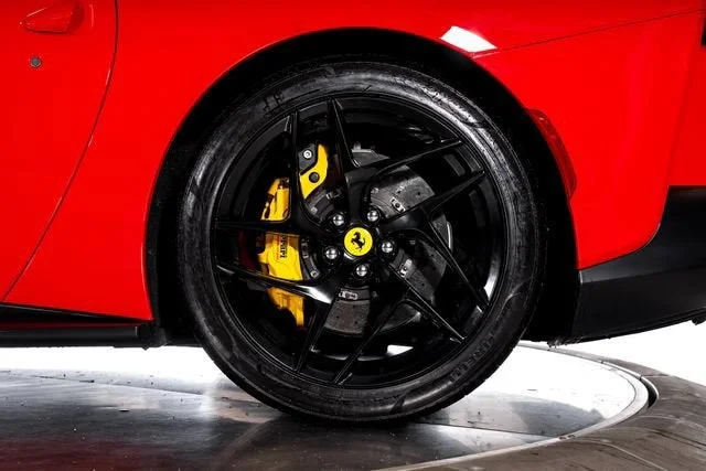 Certified Used 2019 Rosso Corsa Ferrari  image 19