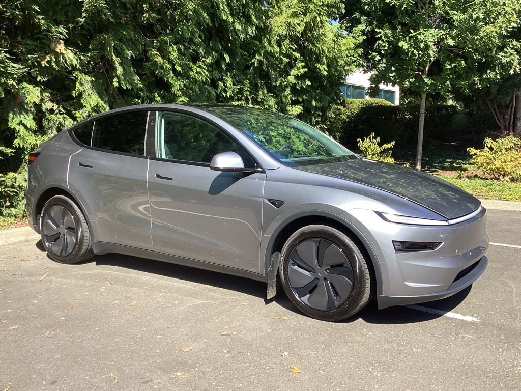 Used 2026  Tesla  image 9