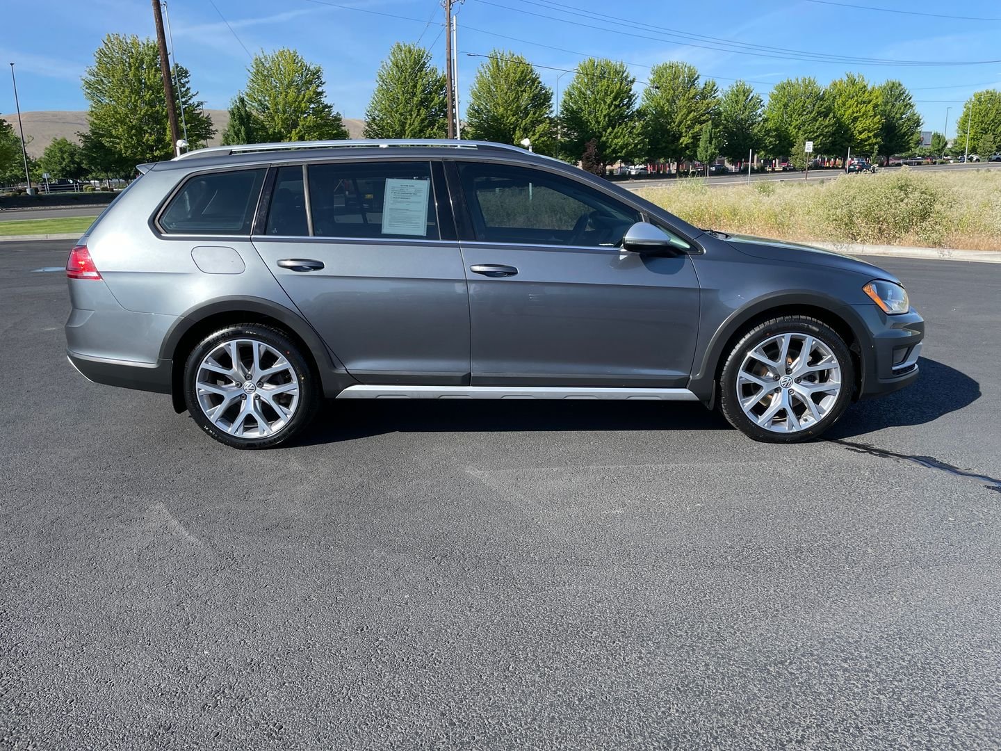 Used 2017 Volkswagen Golf Alltrack Alltrack SEL with VIN 3VWH17AU6HM529159 for sale in Union Gap, WA