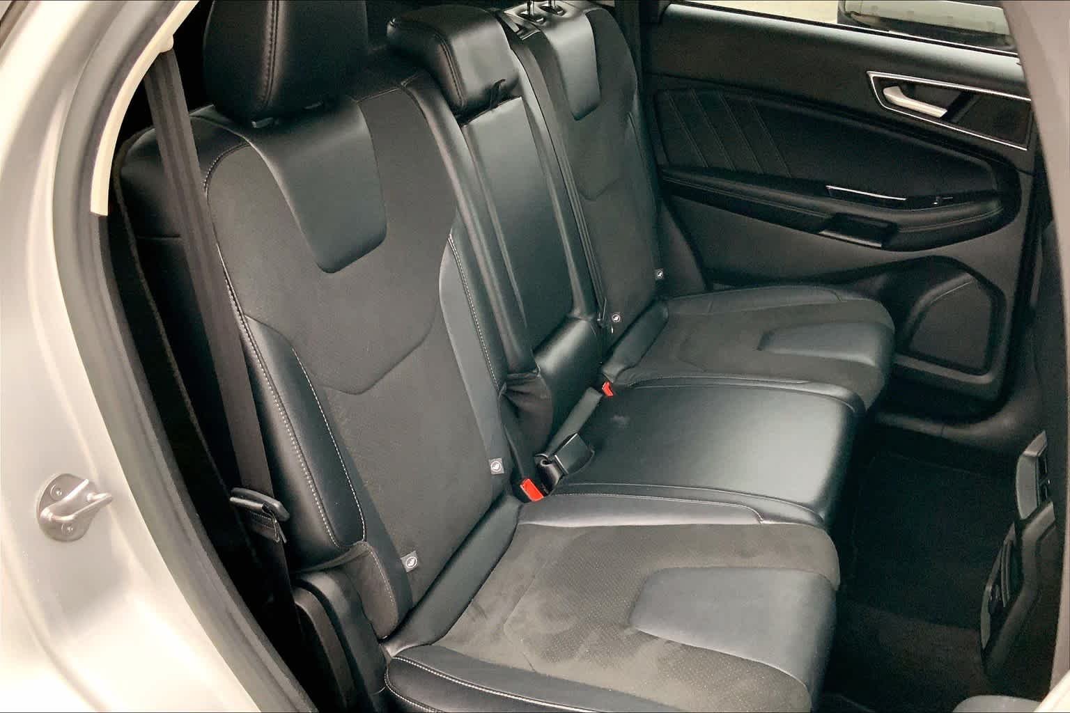 Used 2015 Ingot Silver Metallic Ford Sport image 20
