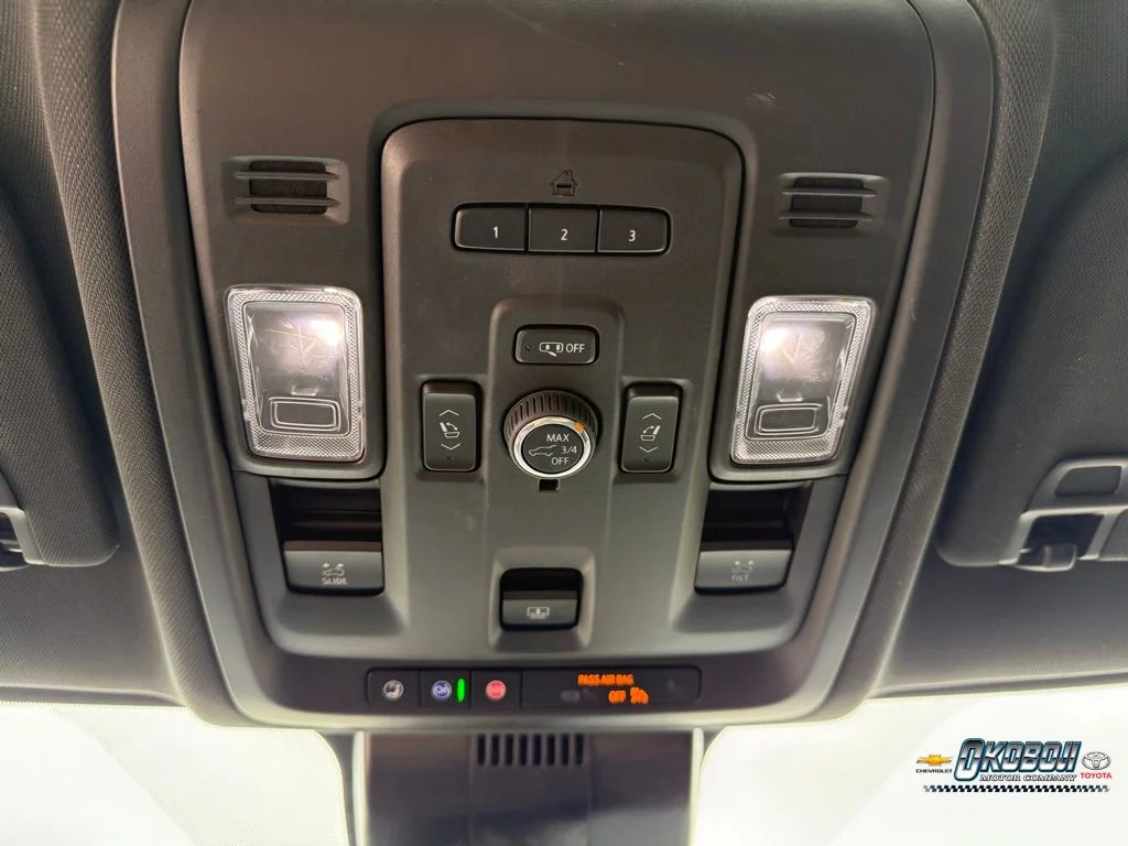 Used 2024 Beige Chevrolet High Country image 13