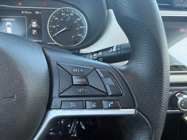 2022 Nissan Versa Sedan SV - Photo 17