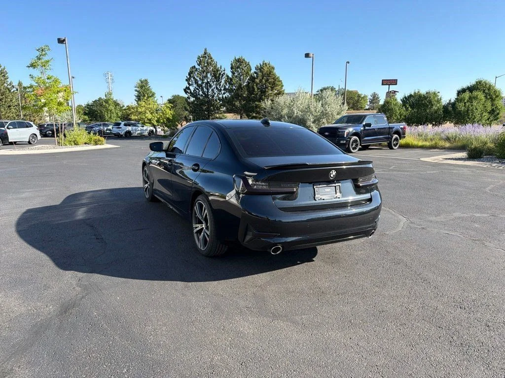 Used 2019 Black Sapphire Metallic BMW 330i xDrive image 3
