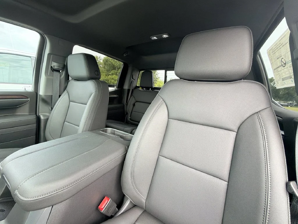 2026 GMC Sierra 1500 SLT - Photo 25