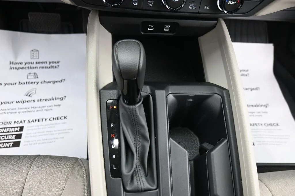 Used 2024  Honda EX image 21