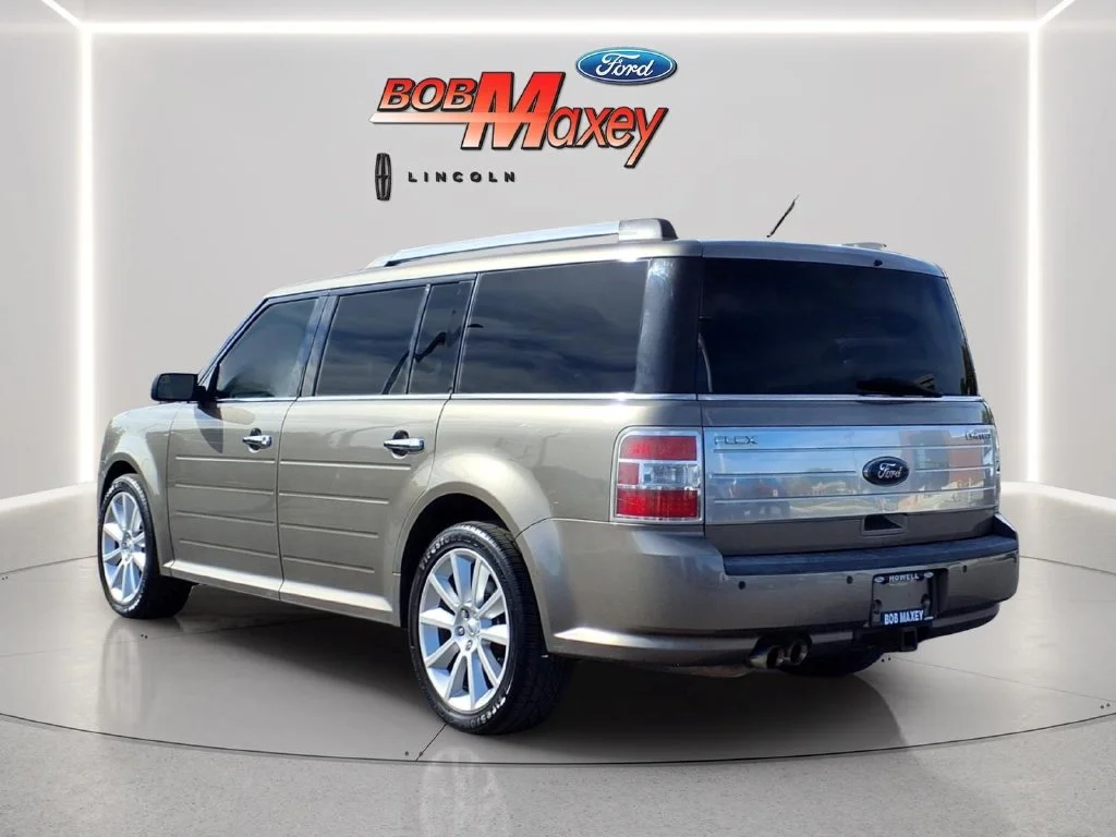Used 2012 Gray Ford Limited image 6