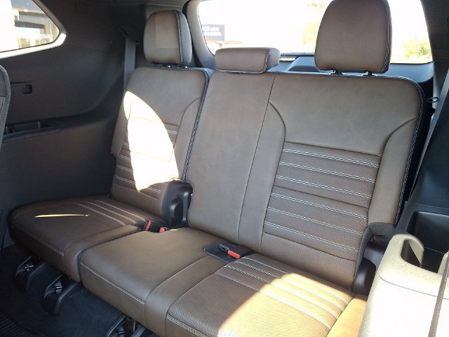 2027 GMC Acadia Denali Ultimate - Photo 9