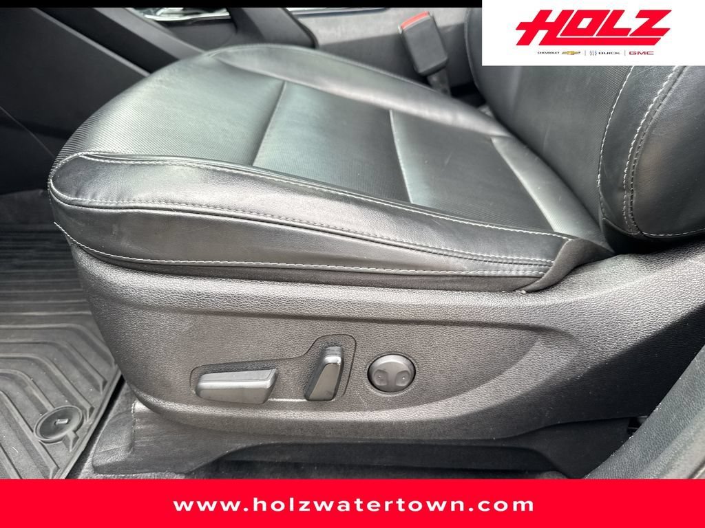 Used 2020 Purple Kia S image 10