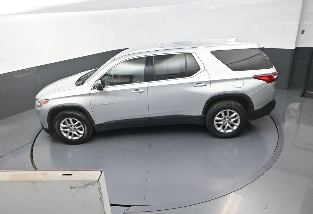 Used 2020 Silver Chevrolet LS image 16