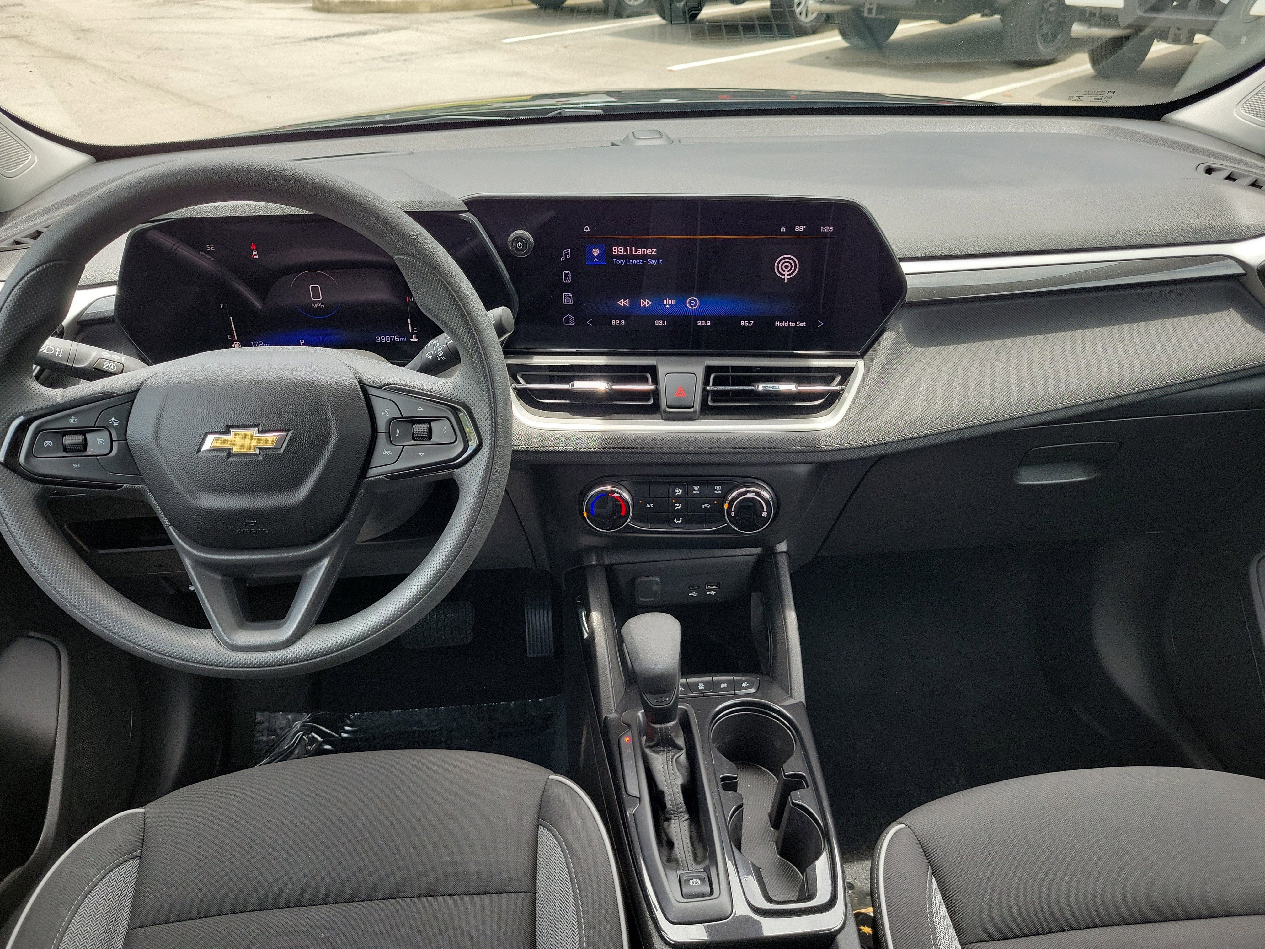 Used 2025 Mosaic Black Metallic Chevrolet LS image 15