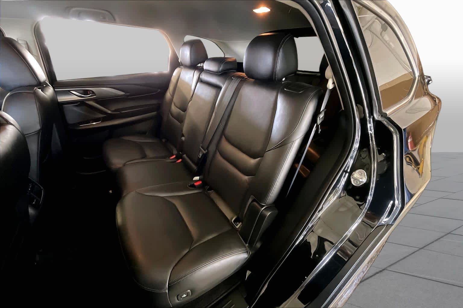 Used 2022 Jet Black Mica Mazda Touring image 18