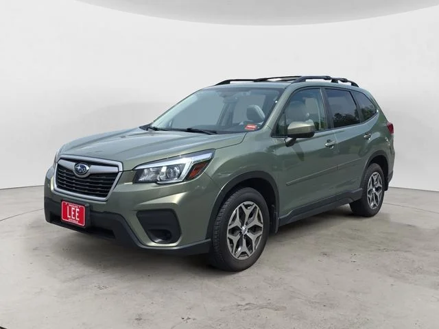 Used 2019 Jasper Green Metallic Subaru Premium image 1