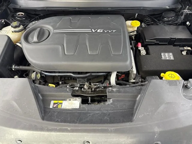 Used 2017 Black Jeep Trailhawk image 19