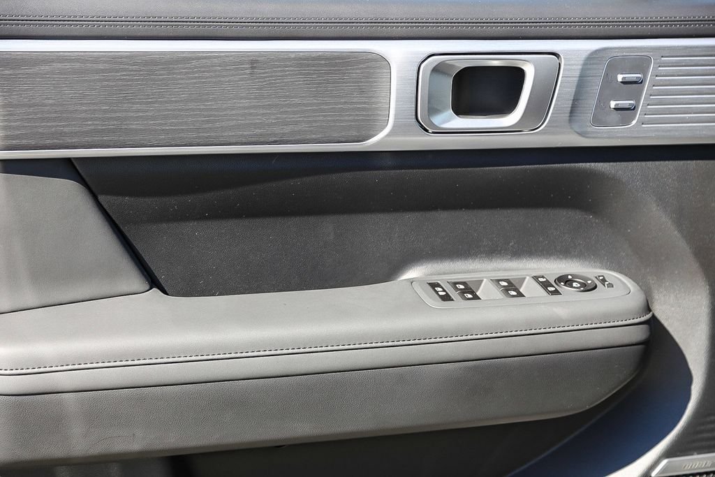 New 2026 Silver Hyundai Limited image 21