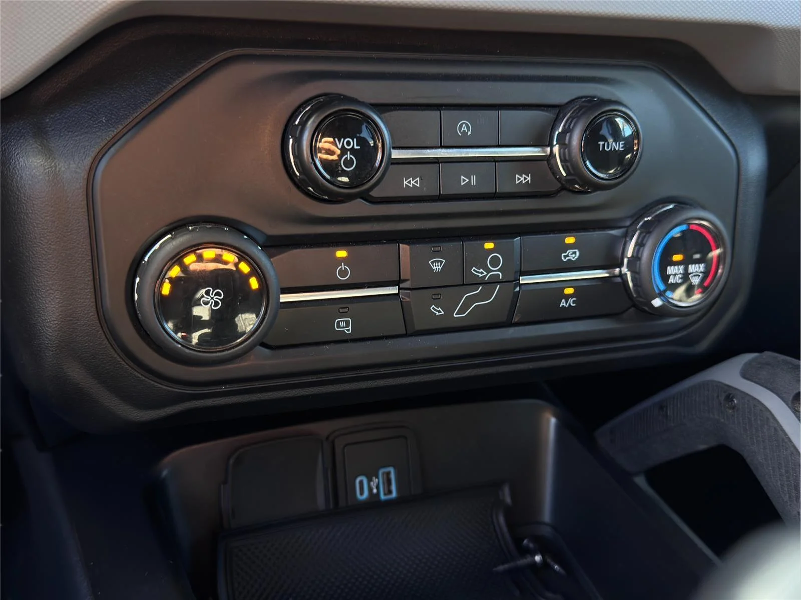 Used 2021 Cactus Gray Ford Big Bend image 16